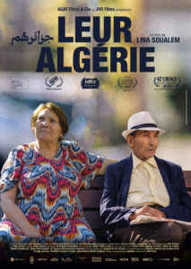 Affiche du film Leur Algérie avec un couple assis sur un banc