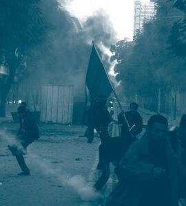 manifestants dispersés par la police tunisienne lors des printemps arabes de 2011